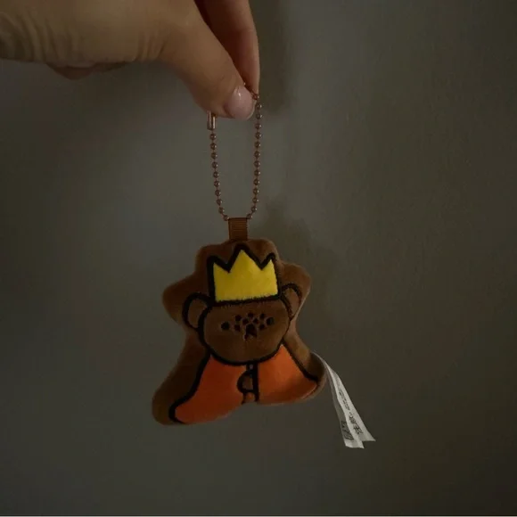 Miffy - Blind Box Barbara Plush Bear Toy with Crown magnet keychain - Picture 2 of 2
